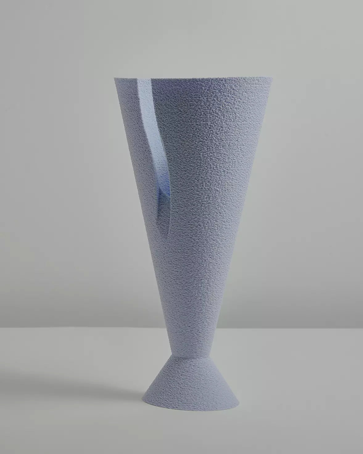 Tyro Vase